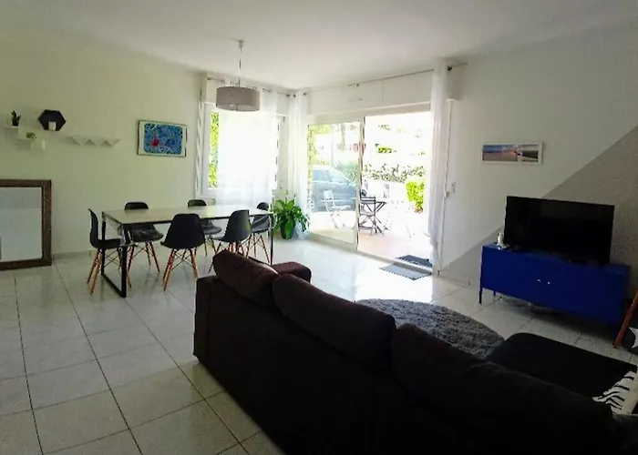 Holiday home L&b Pereire 6 Pers, 700m Pereire