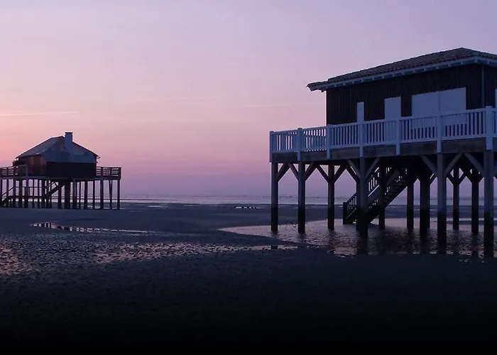 Holiday home L&b Pereire 6 Pers, 700m Pereire