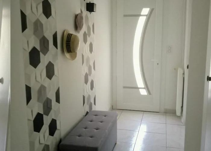 L&b Pereire 6 Pers, 700m Pereire