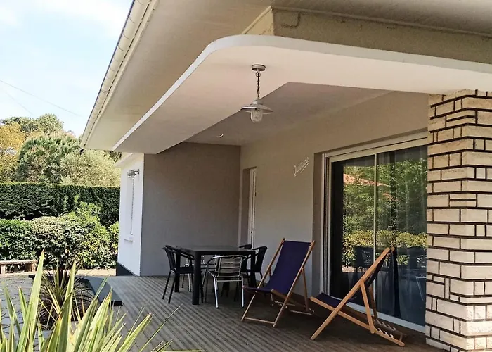 L&b Pereire 6 Pers, 700m Pereire Holiday home *